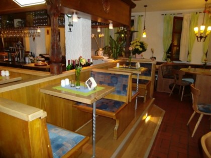 照片: Eppel&amp;#039;s Eichbaum Theke